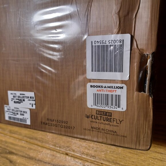 Game of Thrones Got GOT HBO Culturefly Collectors Box Mystery Itms incl., NWT - Picture 3 of 5